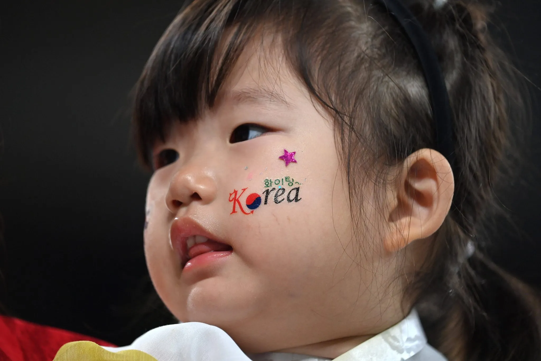 Torcedora mirim da Coreia do Sul na Copa do Mundo 2022