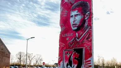 O Lille transformou o seu CT em uma galeria de arte de rua, com peda&ccedil;os do Muro de Berlim