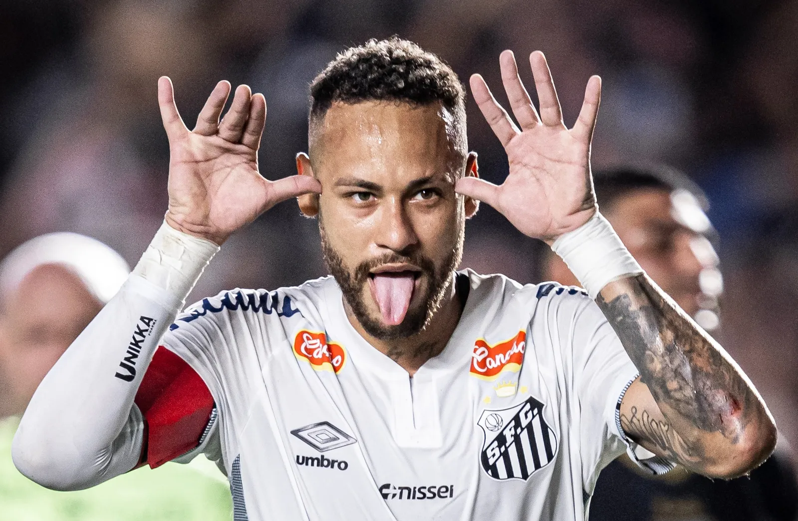 Amistoso com o Coritiba ser&aacute; importante para o Santos honrar cl&aacute;usula com Neymar