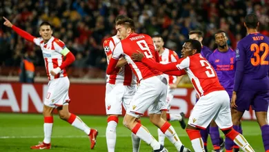 A conta chegou ao Liverpool e, com uma partida gigante, o Estrela Vermelha mereceu a vit&oacute;ria