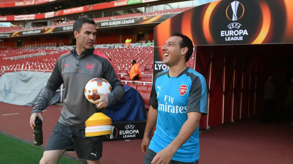Como &eacute; bom ver Cazorla batendo bola novamente no gramado do Emirates