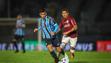 Gr&ecirc;mio &eacute; presa f&aacute;cil para o Bragantino e mant&eacute;m sina fora de casa