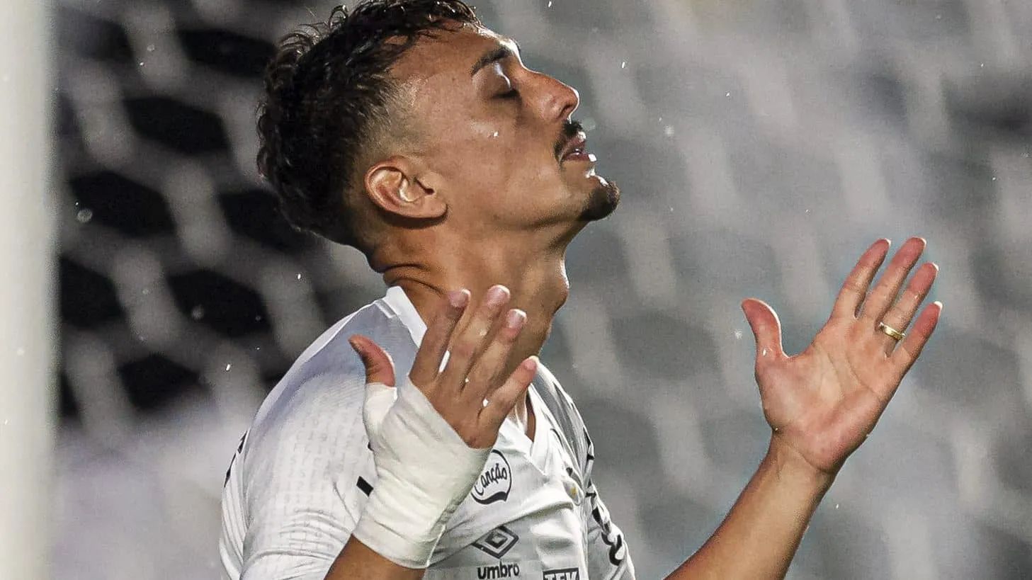 Santos precisar&aacute; de seu DNA ofensivo para ir &agrave; final do Paulist&atilde;o