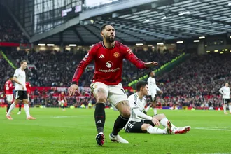 Cunha e Casemiro ajudam Manchester United a apagar mais um fantasma da Era Amorim