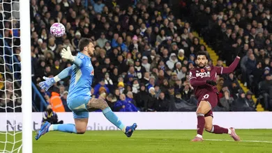 Perri leva a melhor e afunda Paquet&aacute; na crise do West Ham ap&oacute;s derrota na Premier League