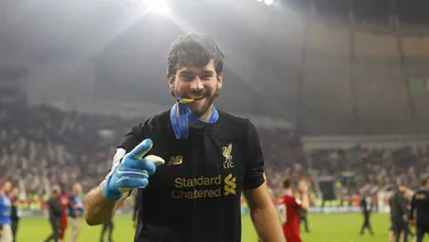 Alisson escolhe carrasco do Brasil como apresentador favorito: &lsquo;&Uacute;nico time que passava na TV&rsquo;