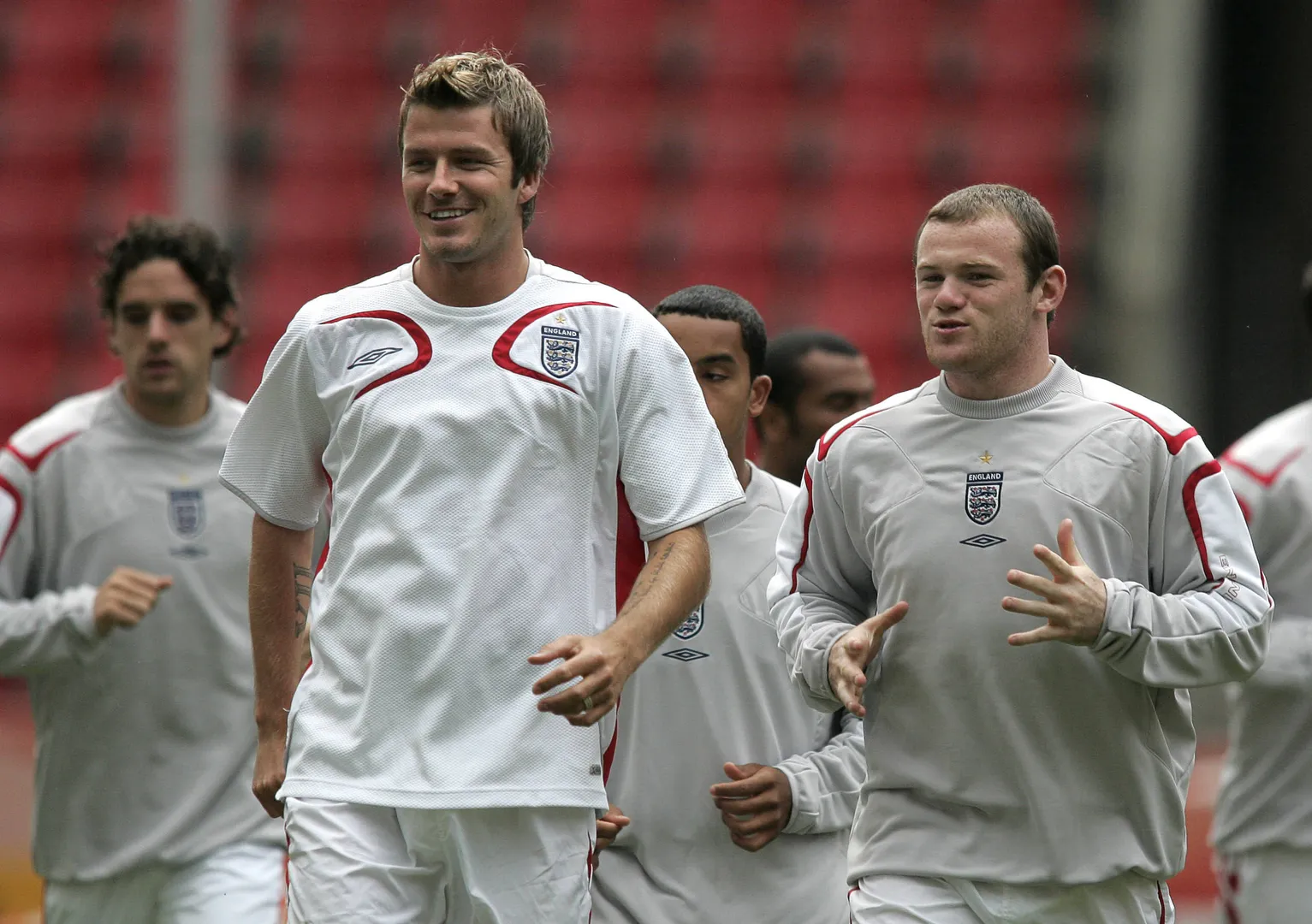 Foto: (Imago) - David Beckham e Wayne Rooney pela Inglaterra