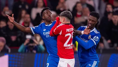 &lsquo;Prestianni,&nbsp;diga-nos o que voc&ecirc; falou. Por que voc&ecirc; est&aacute; cobrindo a boca com a camisa?&rsquo;