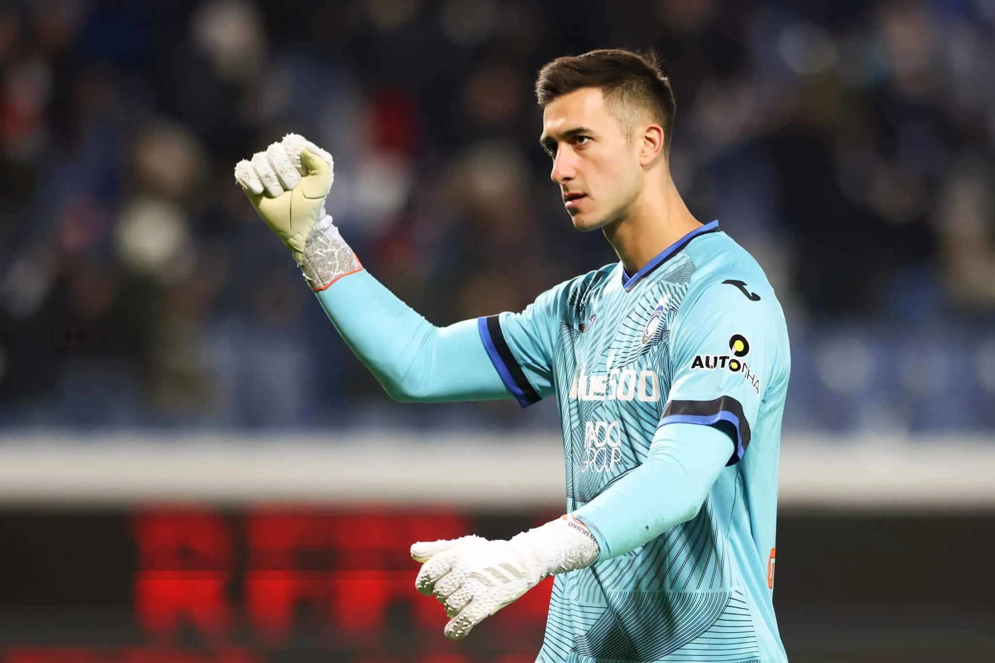 Quem &eacute; o goleiro que chega ao Atl&eacute;tico de Madrid para disputar a titularidade com Oblak