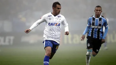 Porta dos desesperados no Brasileir&atilde;o, jog&atilde;o na Inglaterra e cl&aacute;ssico na Fran&ccedil;a e na It&aacute;lia