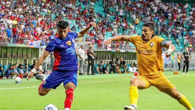 Artilheiro confirma fim da seca, mas Bahia sai frustrado em mais uma noite de Copa