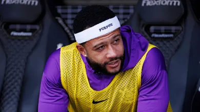 Corinthians estabiliza rela&ccedil;&atilde;o com Memphis ap&oacute;s per&iacute;odo nebuloso e negocia pend&ecirc;ncias