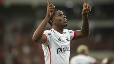 Flamengo tem motivos de sobra para comemorar empate com Athletico