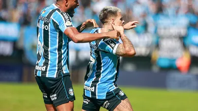 Gr&ecirc;mio bate Vit&oacute;ria, mas ainda tem problemas para resolver no pior ataque do Brasileir&atilde;o