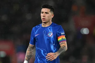 Premier League muda campanha em apoio &agrave; comunidade LBGT ap&oacute;s pol&ecirc;micas