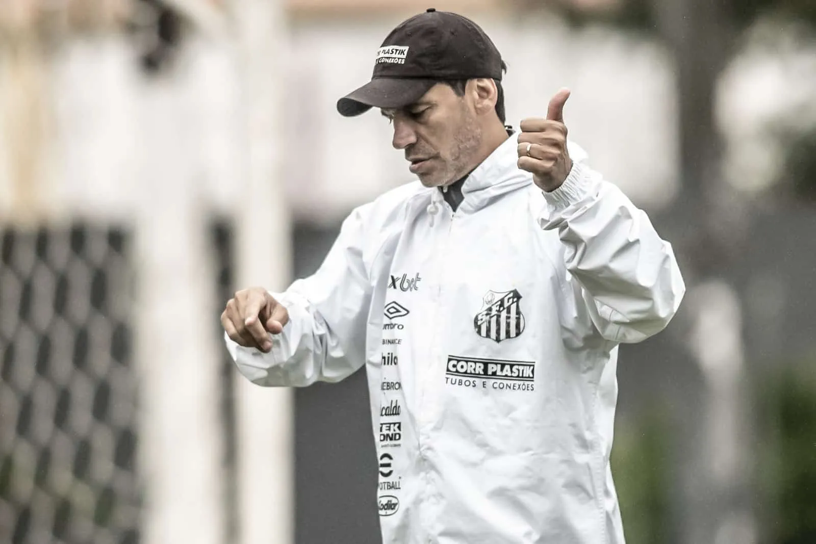 Santos pretende derrubar transfer ban: veja como seria a opera&ccedil;&atilde;o