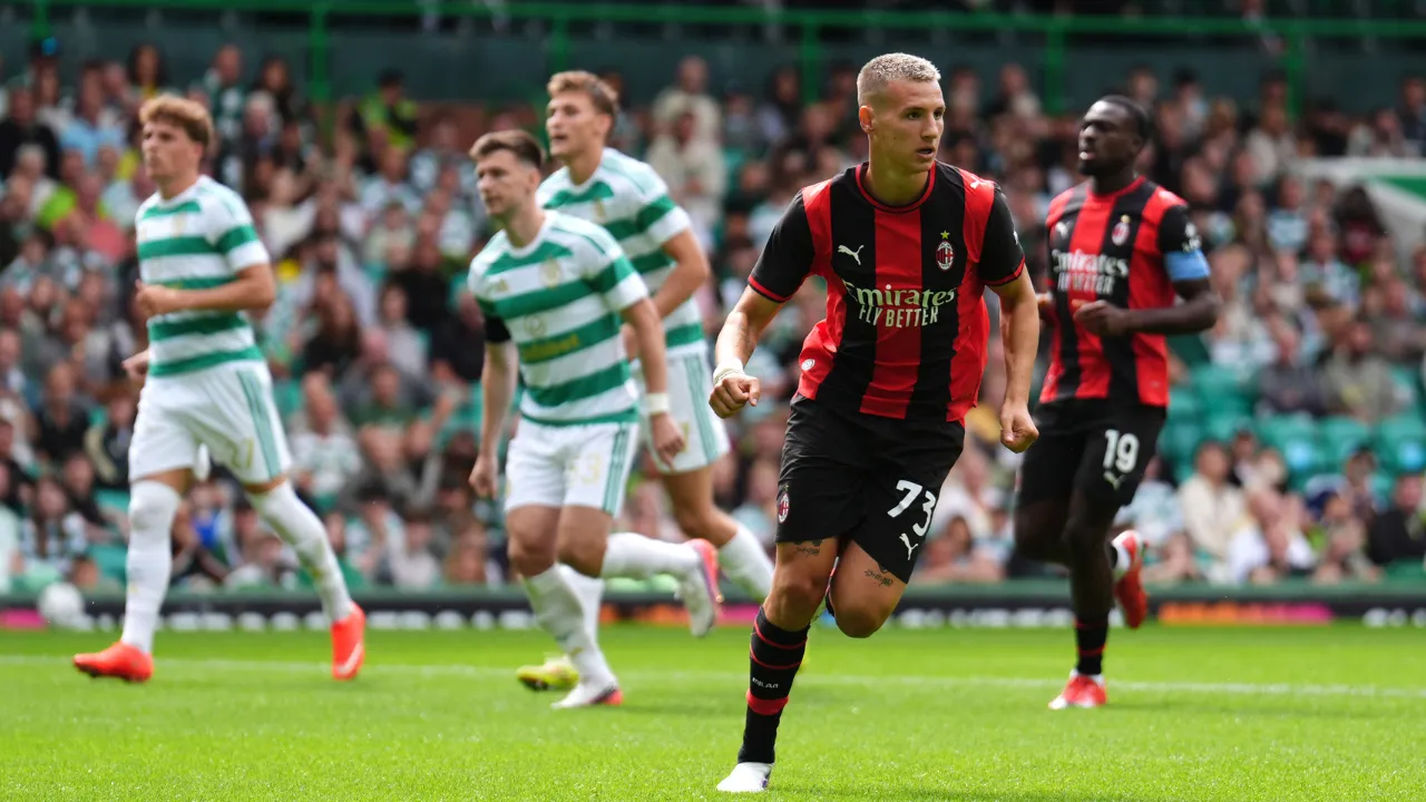 Camarda marcou duas vezes no empate com o Milan 