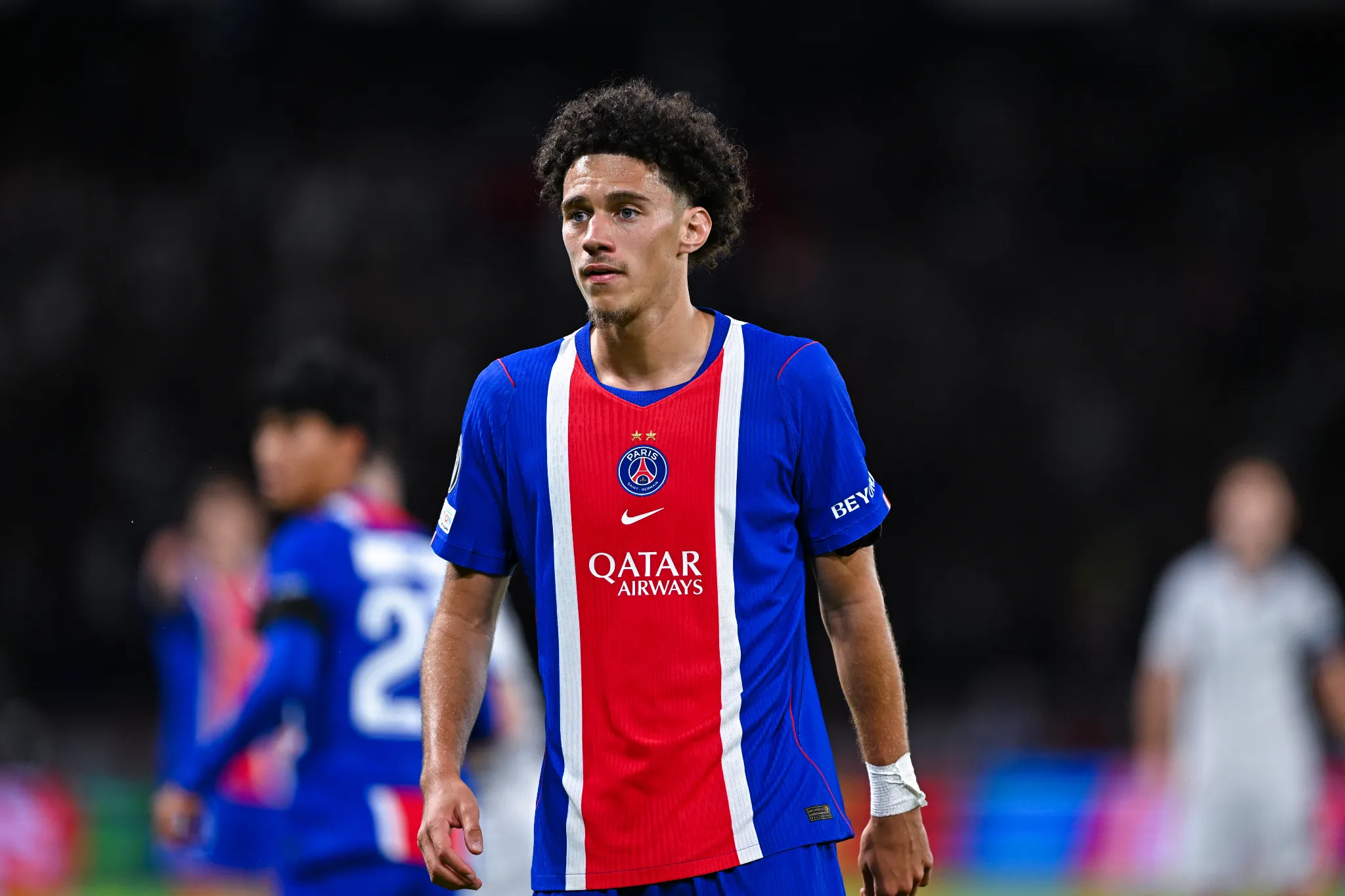 Maghnes Akliouche, PSG