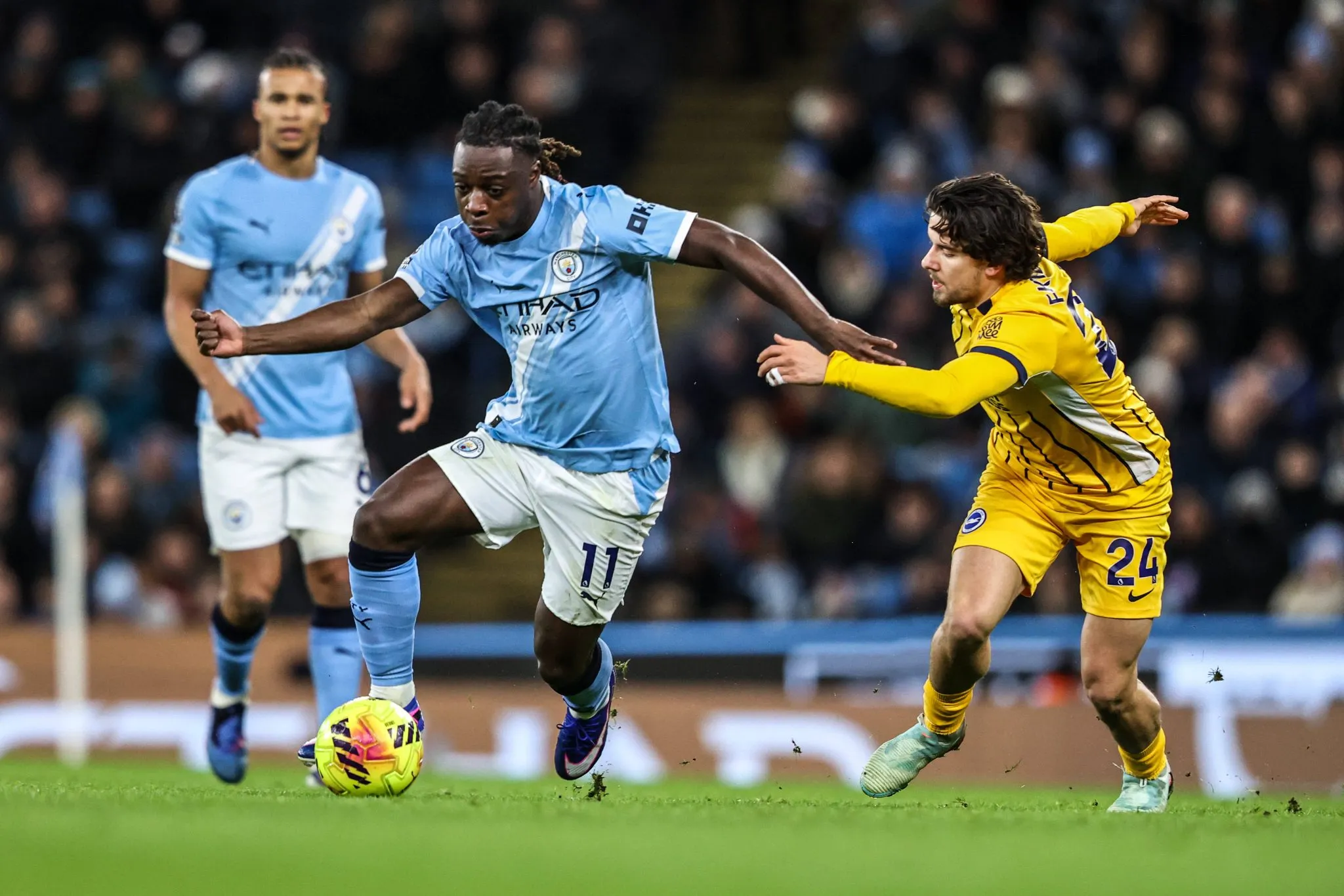 Doku &eacute; l&iacute;der de dribles da Premier League