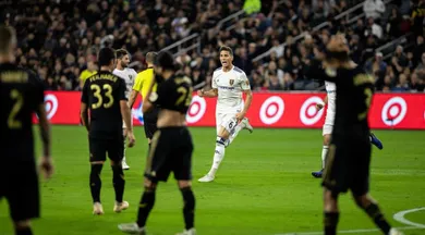 O Karat&ecirc; Kid baixou na MLS para render um gola&ccedil;o no in&iacute;cio dos playoffs