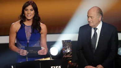 Hope Solo acusa Blatter de ass&eacute;dio sexual: &ldquo;Ele agarrou a minha bunda&rdquo;