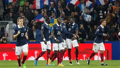 Bleus fecham ano com balan&ccedil;o dos mais positivos