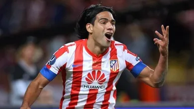 Atl&eacute;tico lan&ccedil;a campanha por Bola de Ouro de Falcao