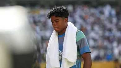 Com concorrente em alta, Endrick amarga nova not&iacute;cia negativa na era Xabi Alonso