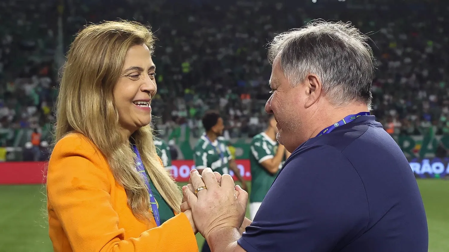 Bastidores: o dia seguinte no Palmeiras ap&oacute;s bronca de Leila Pereira em Anderson Barros