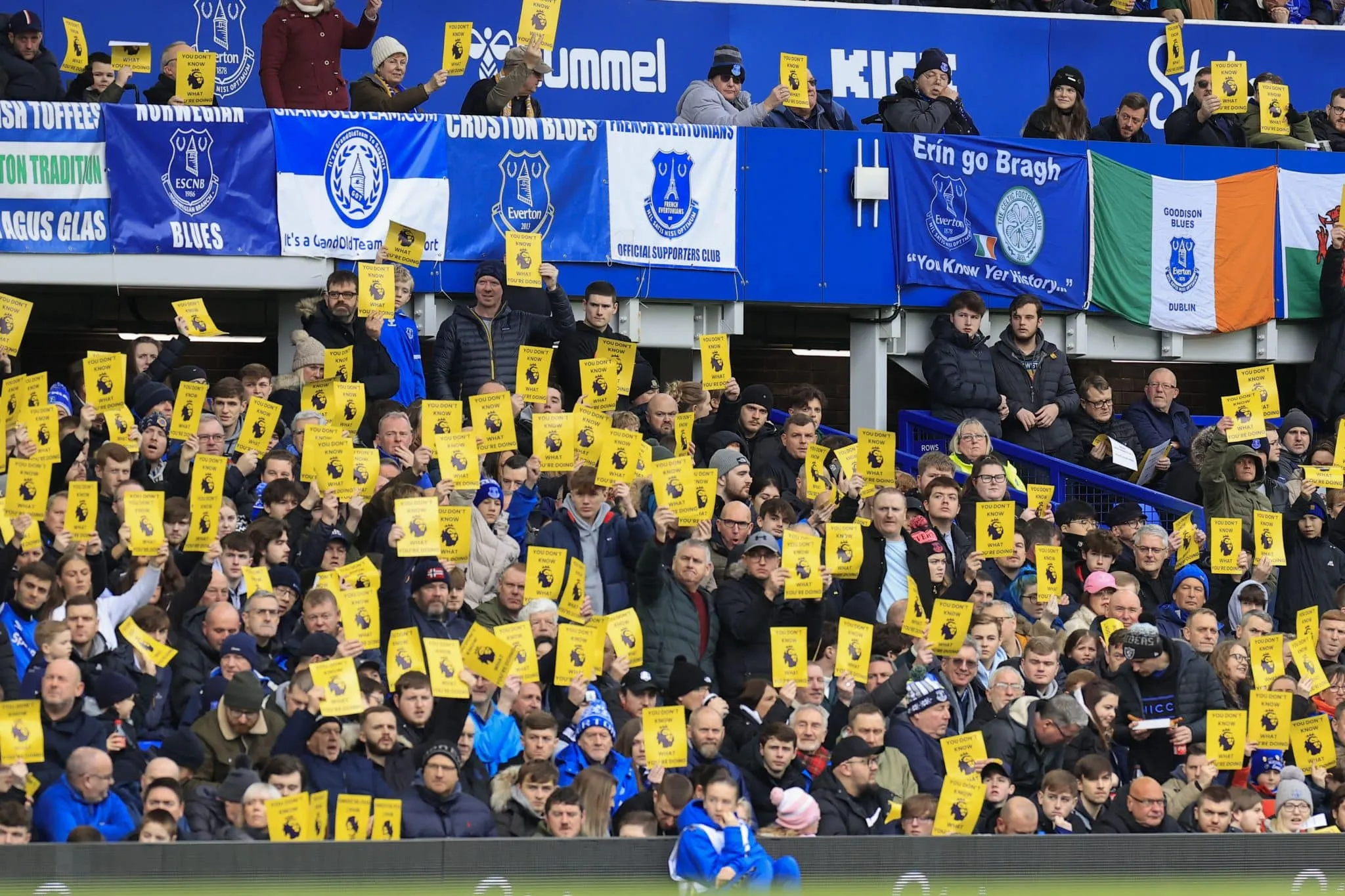Em frangalhos, Everton entra na semana do &lsquo;tudo ou nada&rsquo; e sonha com devolu&ccedil;&atilde;o dos pontos para respirar na Premier League