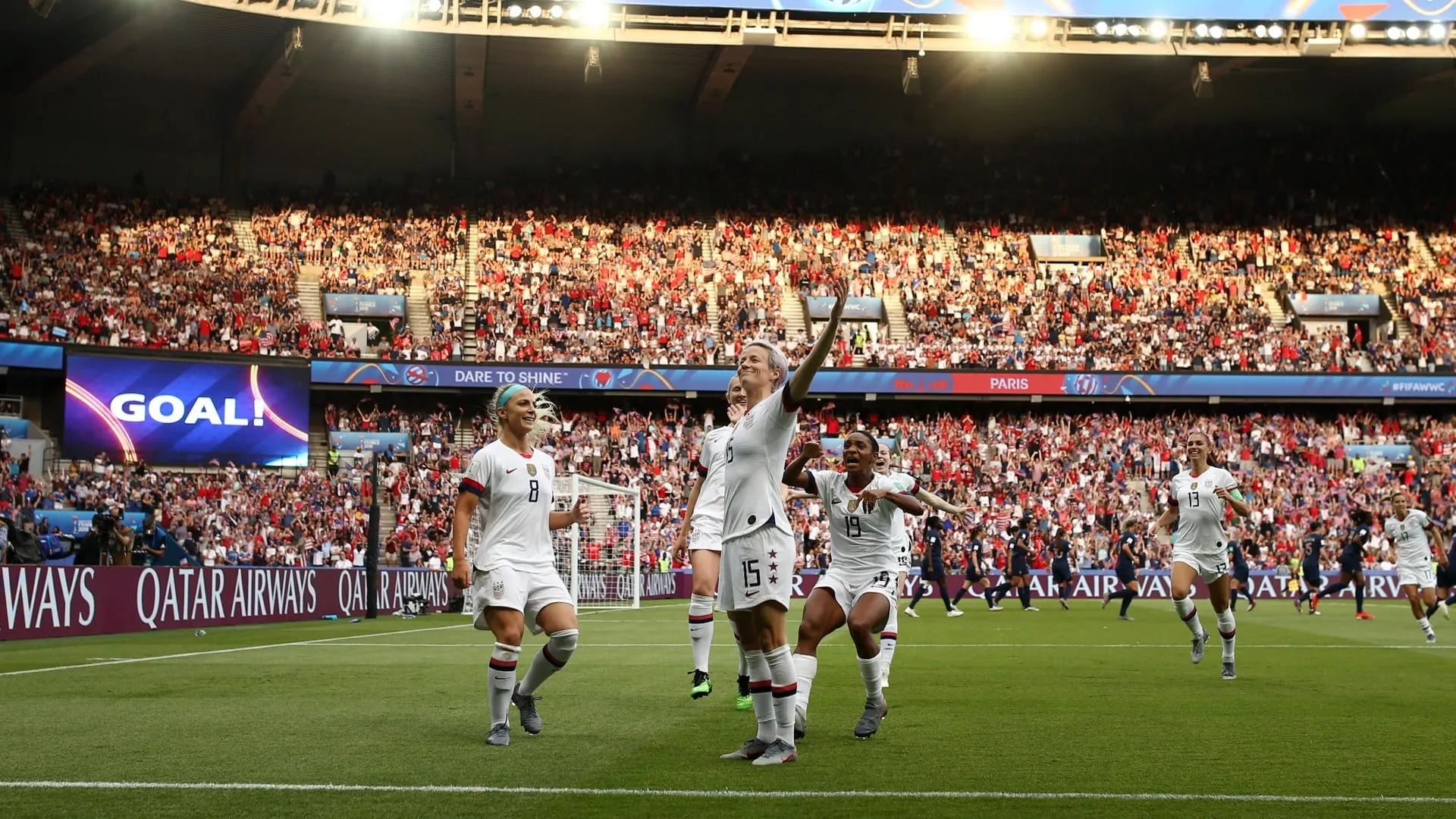 Estados Unidos souberam mudar seu estilo e tiveram Rapinoe decisiva para eliminar a Fran&ccedil;a