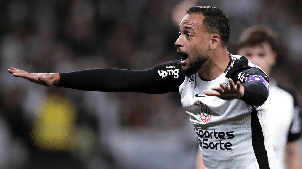 Guerra e sacrif&iacute;cio: Maycon explica excesso de les&otilde;es desde o retorno ao Corinthians
