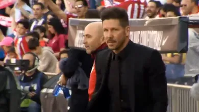 Em c&acirc;meras exclusivas, o duelo de emo&ccedil;&otilde;es entre Sampaoli e Simeone &agrave; beira do campo