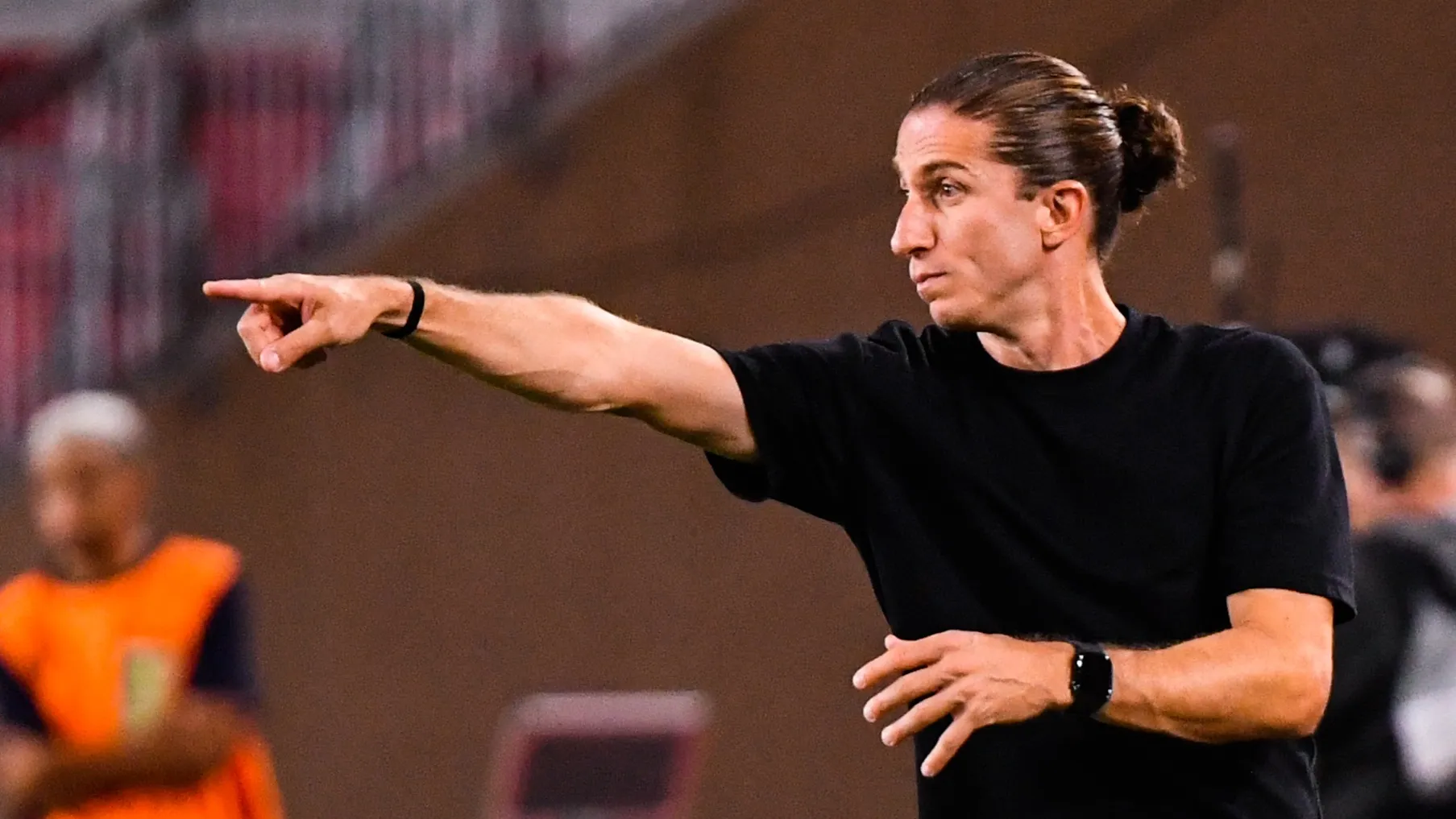 Nem gols anulados e dor de cabe&ccedil;a impedem Monaco de Filipe Lu&iacute;s de vencer novamente