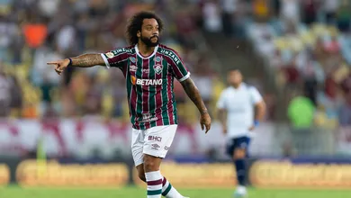 Marcelo vira maestro no meio, e Fluminense ganha op&ccedil;&atilde;o para a Libertadores