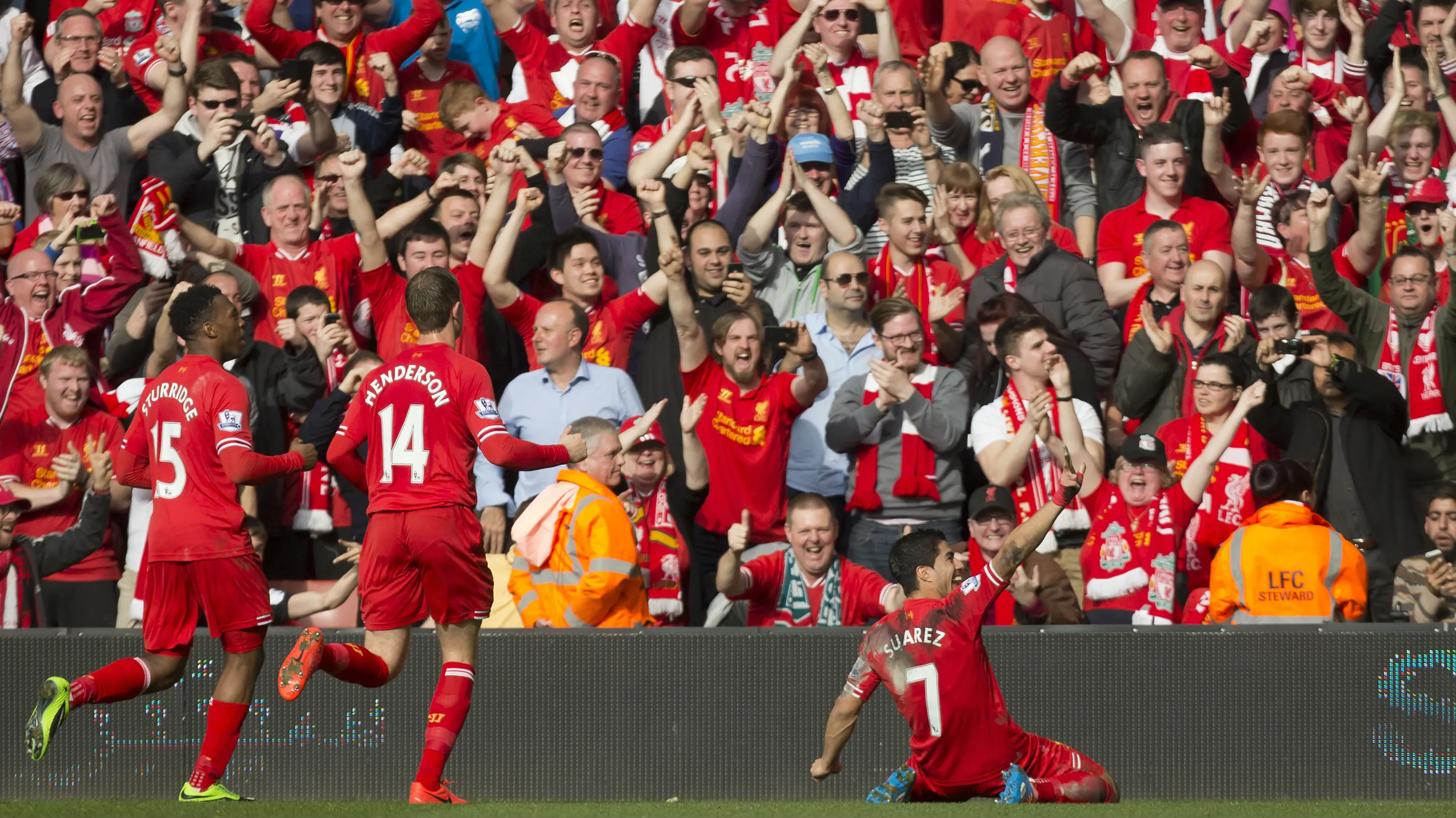 O vencedor da rodada &eacute; o Liverpool, que s&oacute; depende das suas for&ccedil;as para ser campe&atilde;o