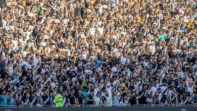Vasco reencontra a torcida dois meses depois e pode ter aliada no returno