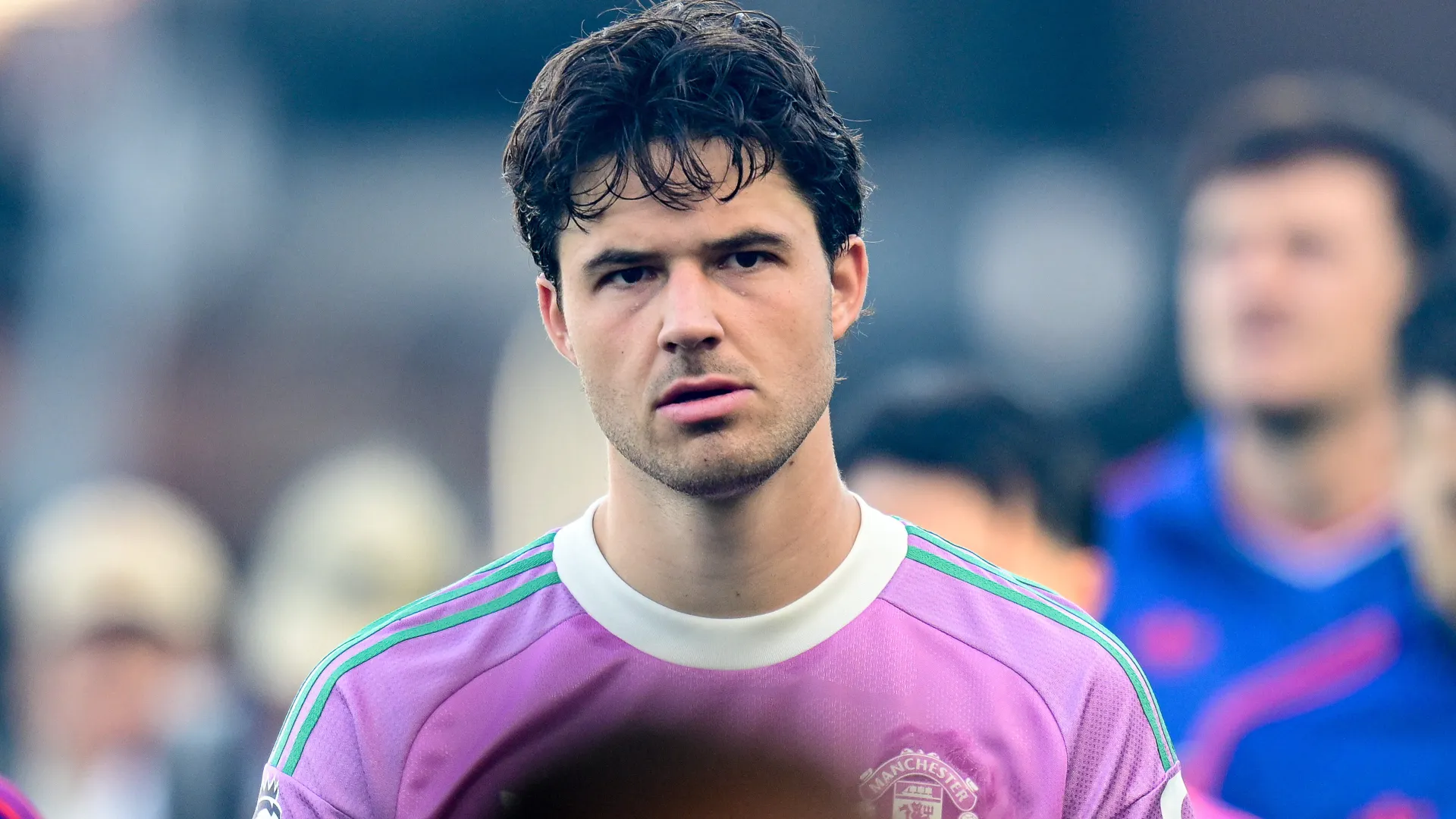 Senne Lammens, goleiro do Manchester United, durante a partida da Premier League entre Fulham e Manchester United, no Craven Cottage, em Londres, no Reino Unido, em 20 de setembro de 2026.
