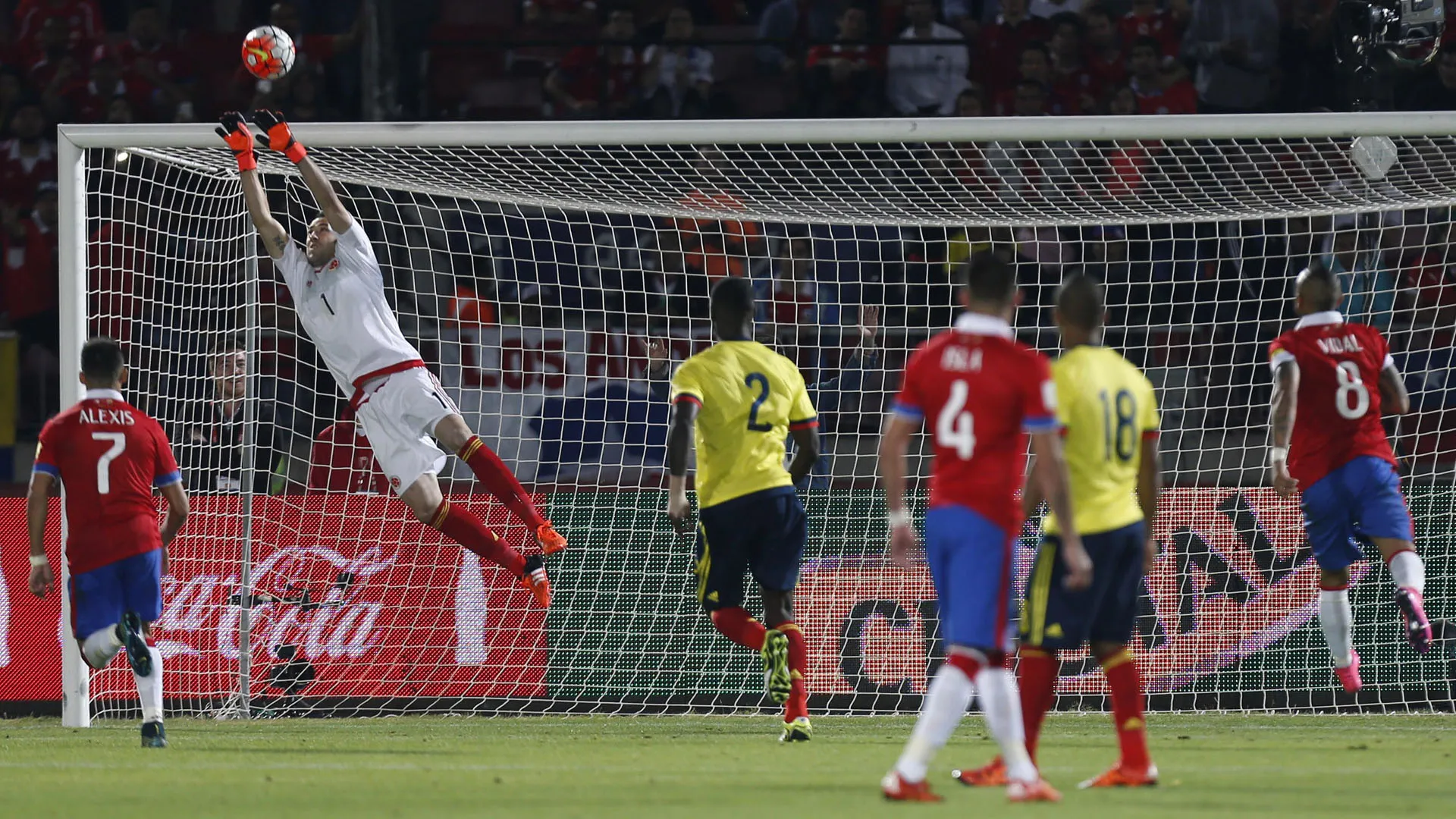 Chile e Col&ocirc;mbia reeditam semifinal da Copa Am&eacute;rica de 1987 com times parelhos