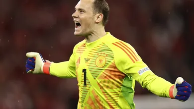 EUA ou Ar&aacute;bia Saudita? Neuer opina sobre poss&iacute;vel futuro p&oacute;s-Bayern