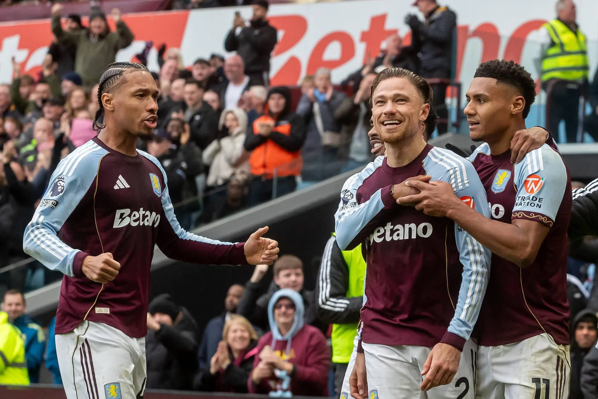 Arsenal anula &lsquo;inspira&ccedil;&atilde;o&rsquo; de Yuri Alberto, mas n&atilde;o evita brava vit&oacute;ria do Aston Villa