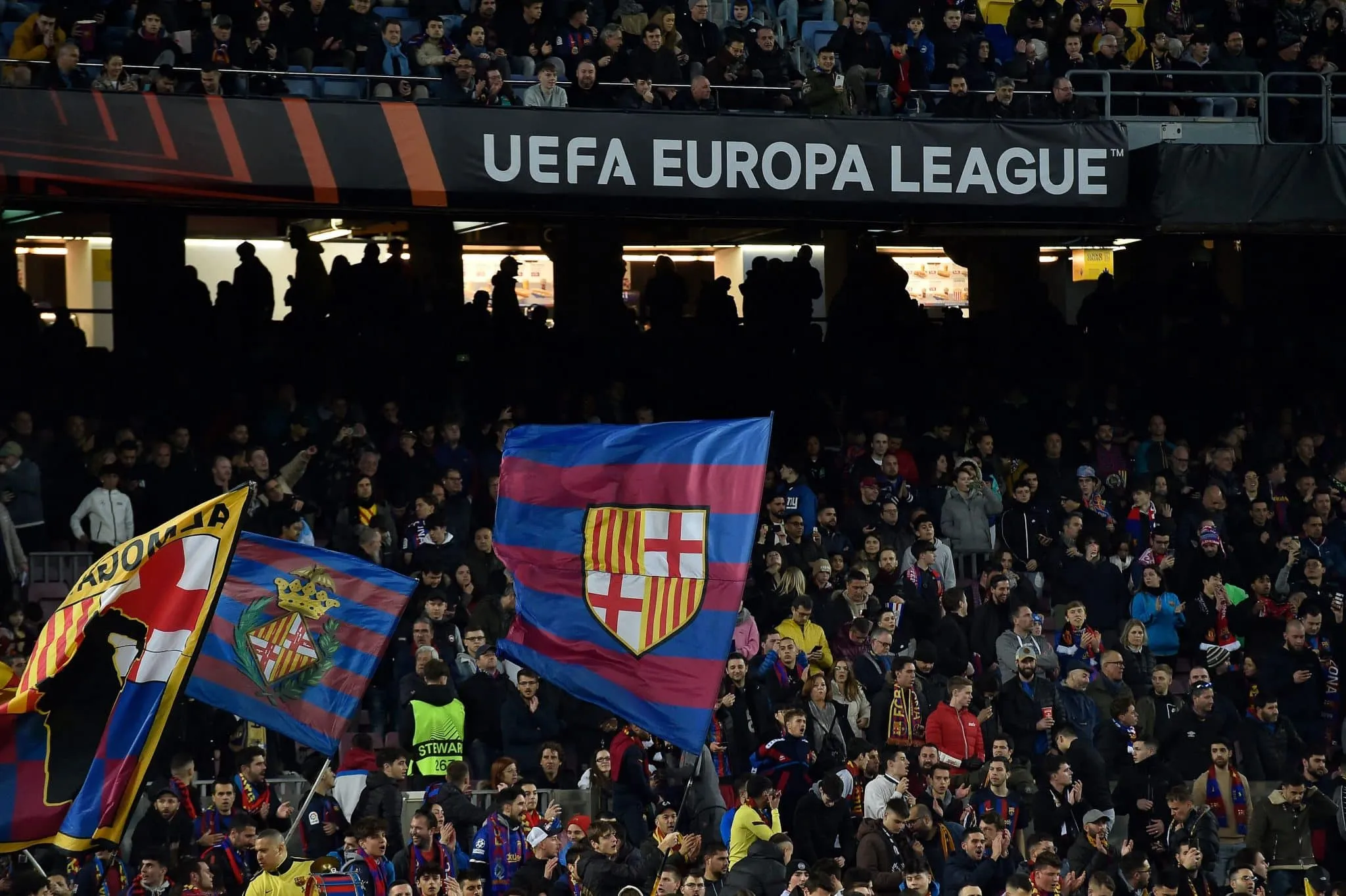 Caso Negreira: Barcelona &eacute; denunciado &agrave; justi&ccedil;a por corrup&ccedil;&atilde;o, enquanto Bartomeu e Rosell tamb&eacute;m s&atilde;o indiciados