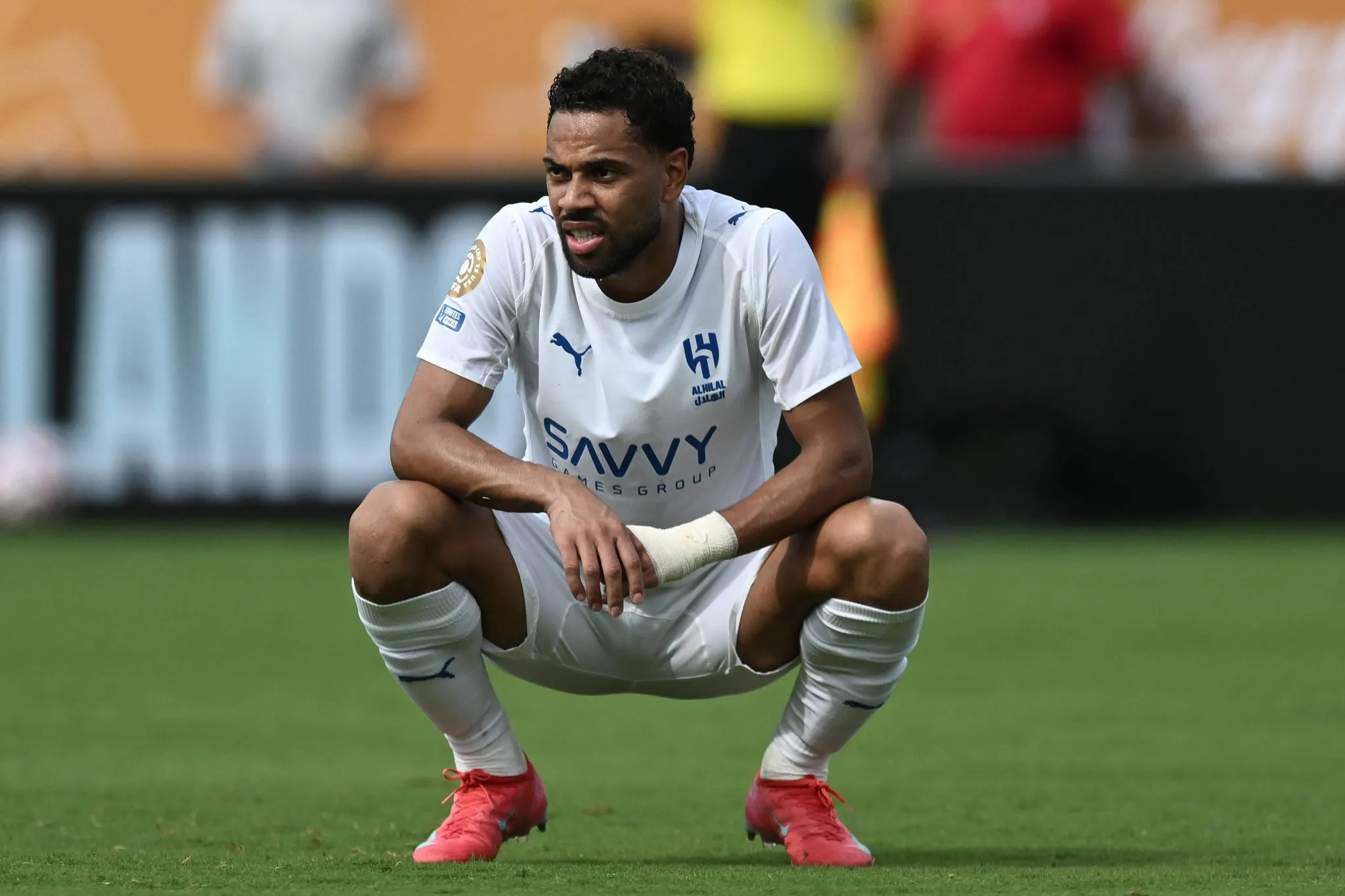 Renan Lodi pelo Al-Hilal