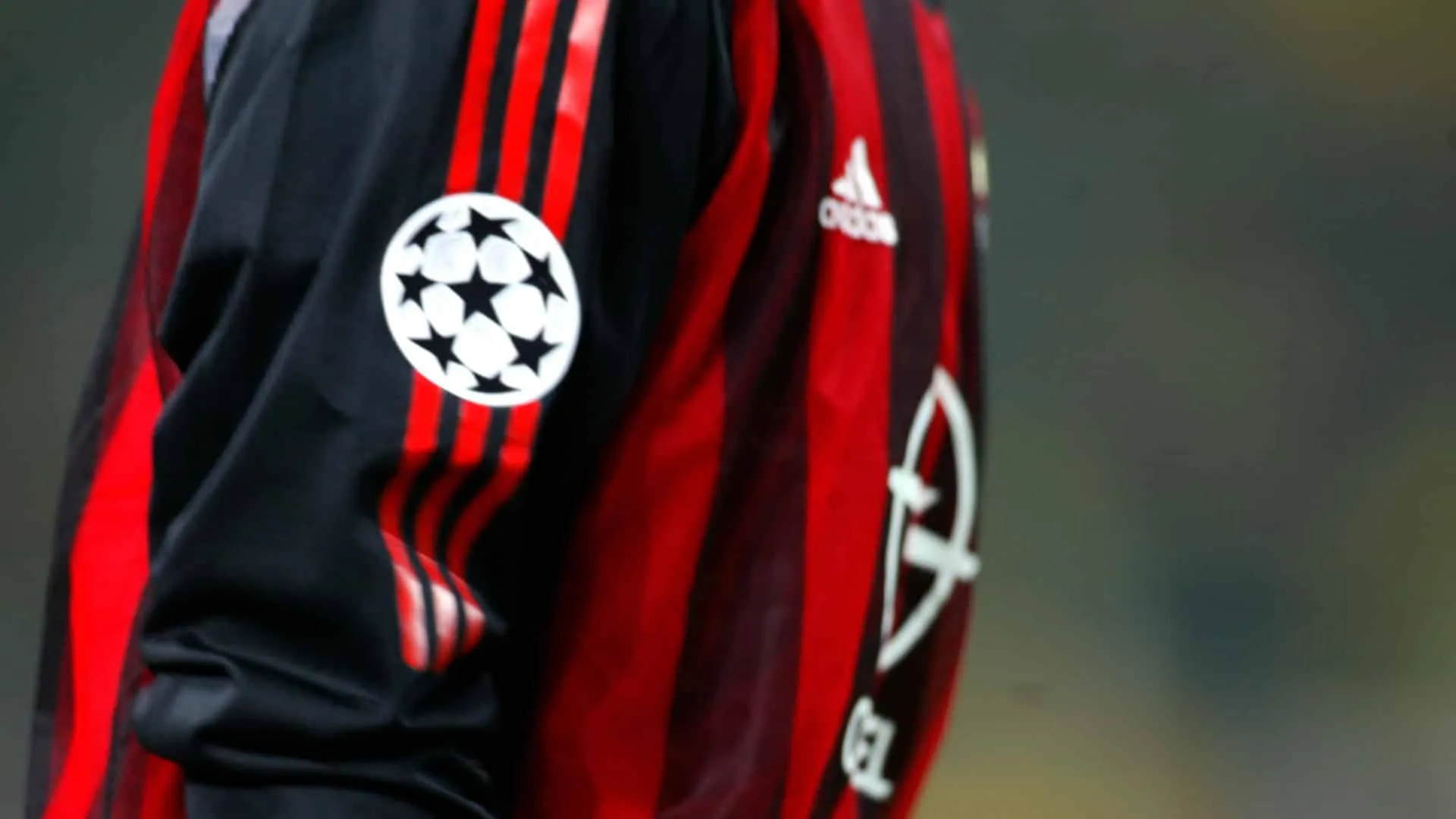 Milan &eacute; investigado por viola&ccedil;&atilde;o do Fair Play Financeiro, que parece pesar mais para uns que para outros