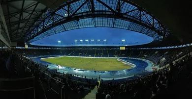 Novos tempos: O exilado Shakhtar assumir&aacute; o est&aacute;dio do falido Metalist at&eacute; o final do ano