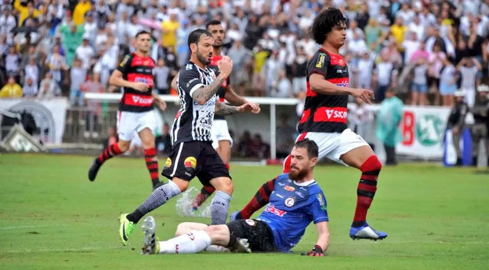 Tr&ecirc;s personagens que ajudam a contar as gl&oacute;rias de Botafogo-PB, Gama e Frei Paulistano nos estaduais