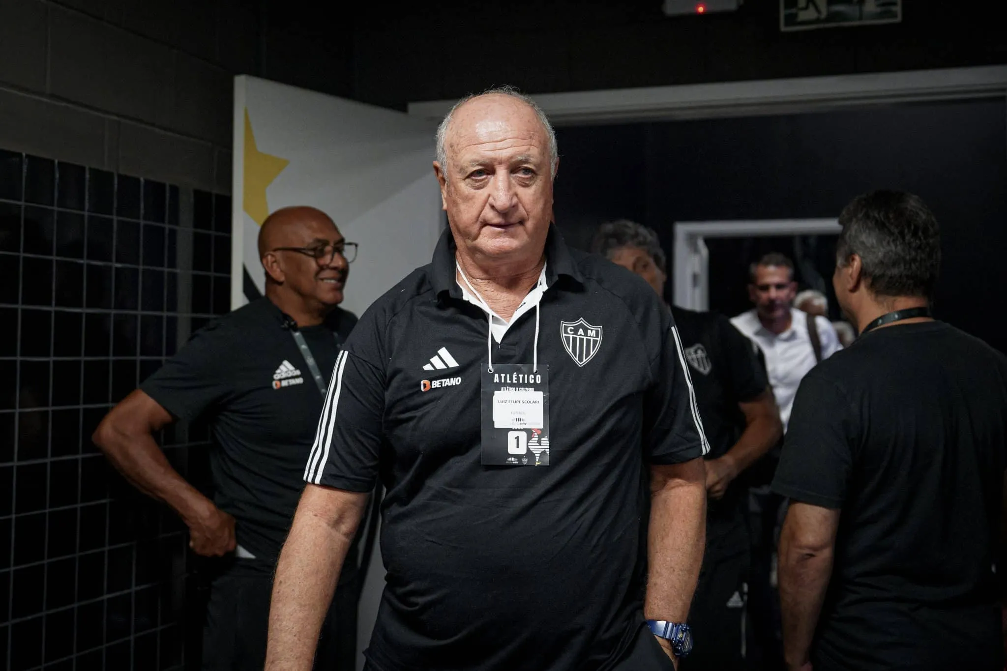 Derrota com gol de jovem da base do Cruzeiro &eacute; soco no est&ocirc;mago de Felip&atilde;o e do planejamento do Atl&eacute;tico-MG