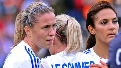 O exemplo enorme de esp&iacute;rito esportivo dado pelo Lyon