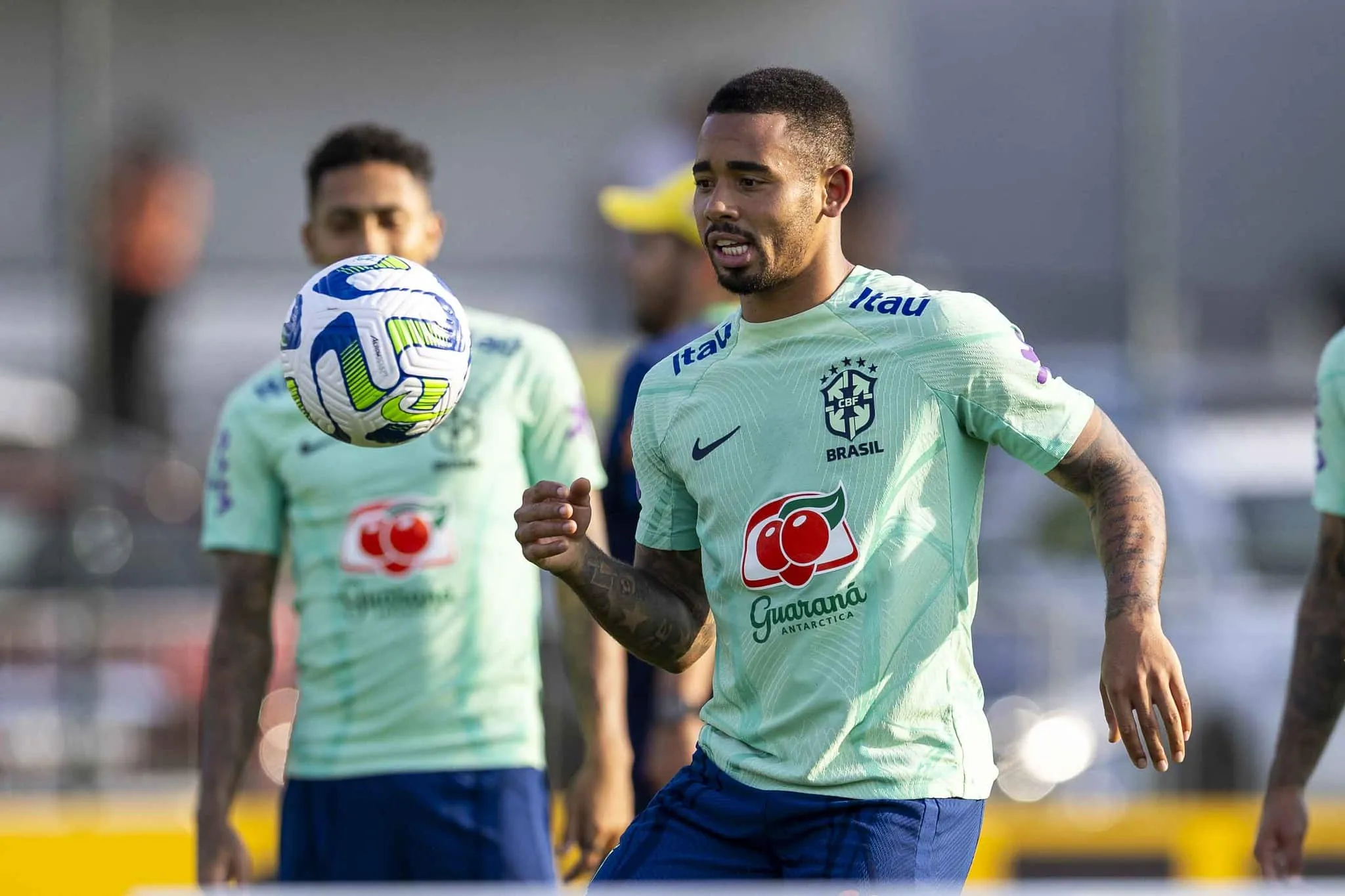 Sem Vini Jr, Diniz recorre a Gabriel Jesus para tentar vit&oacute;ria &lsquo;obrigat&oacute;ria&rsquo; sobre Argentina