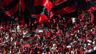 Paulo Junior: Do in&iacute;cio ao beijo, S&atilde;o Paulo controla Maracan&atilde; de maior renda e pior Flamengo